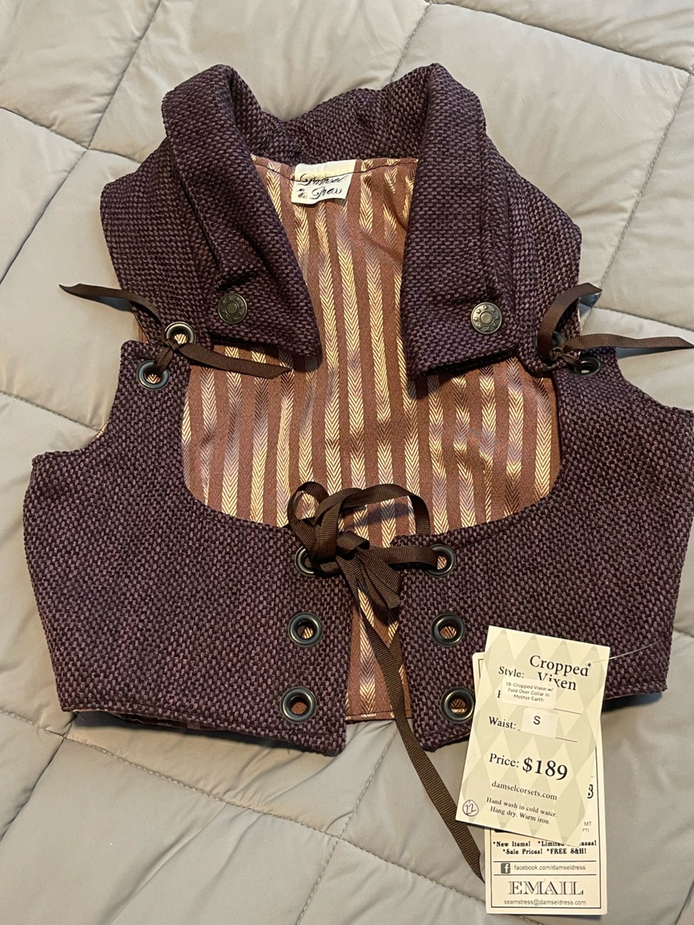 Cropped Vixen with Fold-over Collar in Mother Earth